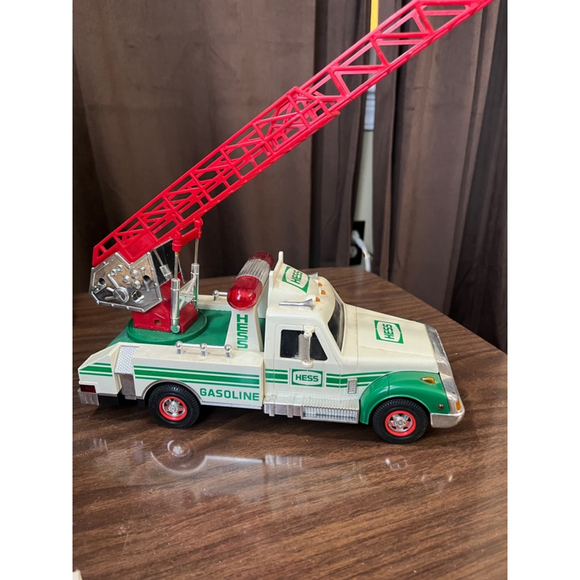 Hess Toy Truck 1994 Rescue Truck White Green - Picture 6 of 7